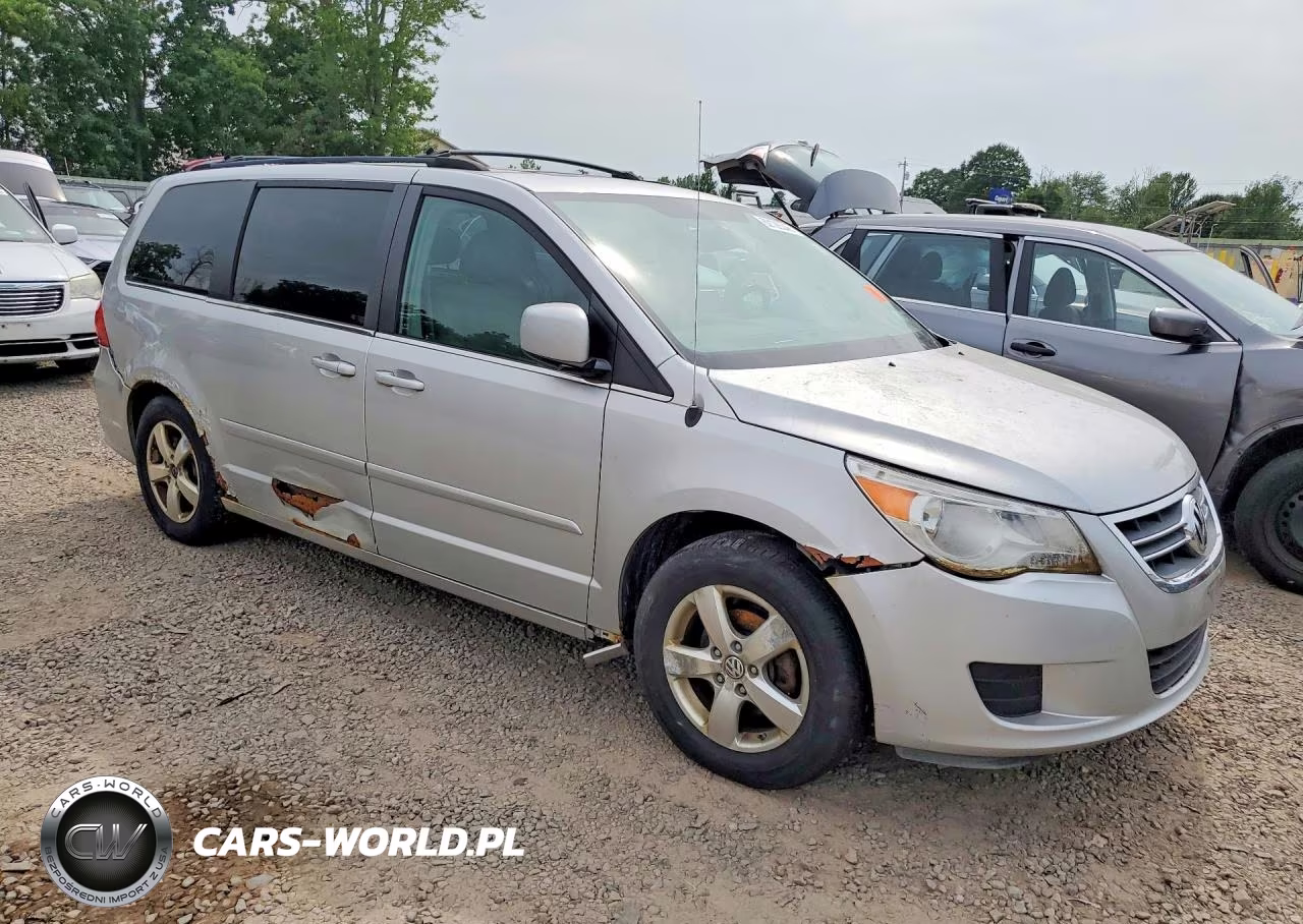 2009 Volkswagen Routan Se VIN:2V8HW34169R586054 - 4