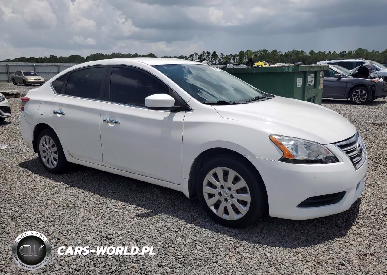 2015 Nissan Sentra S VIN:3N1AB7AP4FY313590 - 4