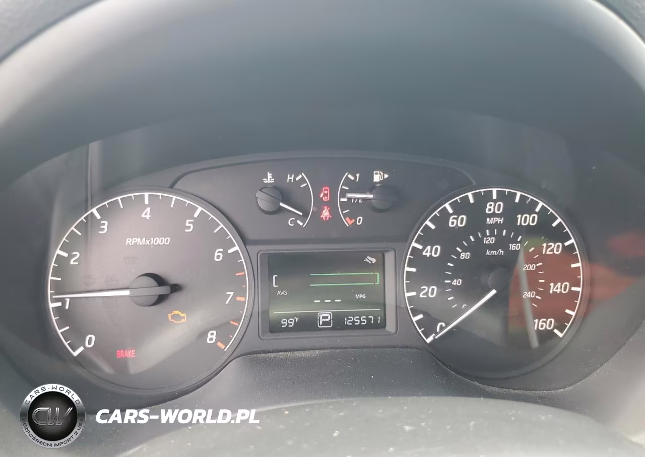 2015 Nissan Sentra S VIN:3N1AB7AP4FY313590 - 9