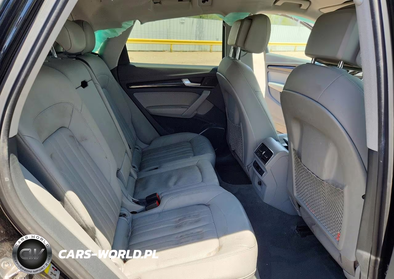 2019 Audi Q5 Premium VIN:WA1ANAFY5K2118992 - 11