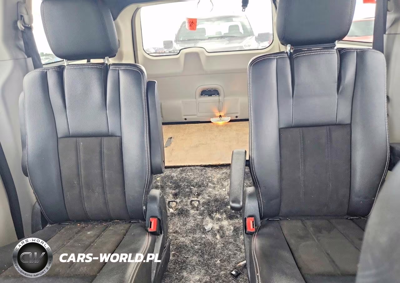 2019 Dodge Grand Caravan Sxt VIN:2C4RDGCG7KR772081 - 10