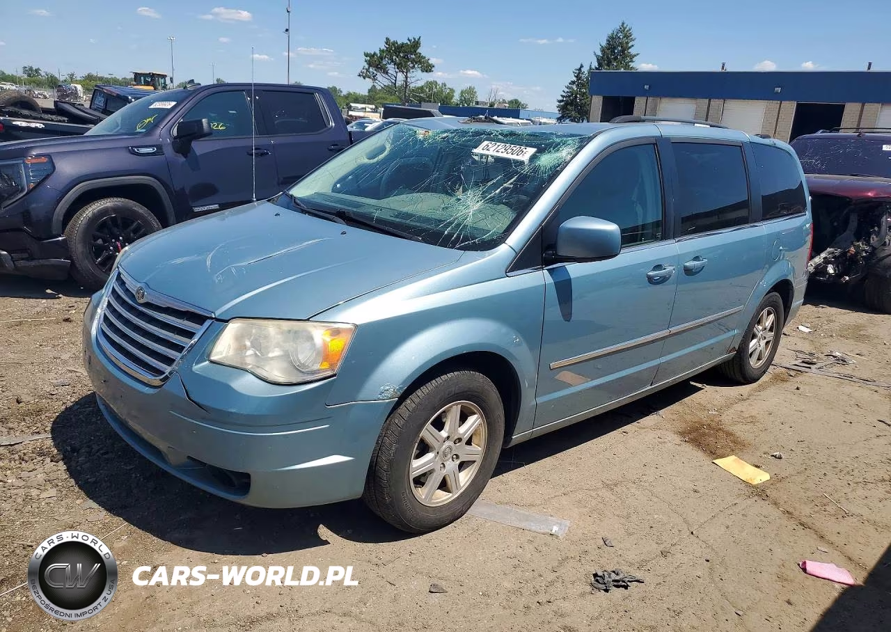 2010 Chrysler Town & Country Touring