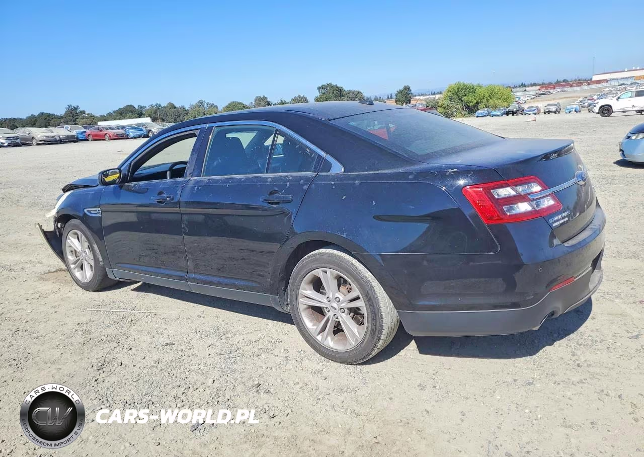 2018 Ford Taurus Sel VIN:1FAHP2E84JG127857 - 2