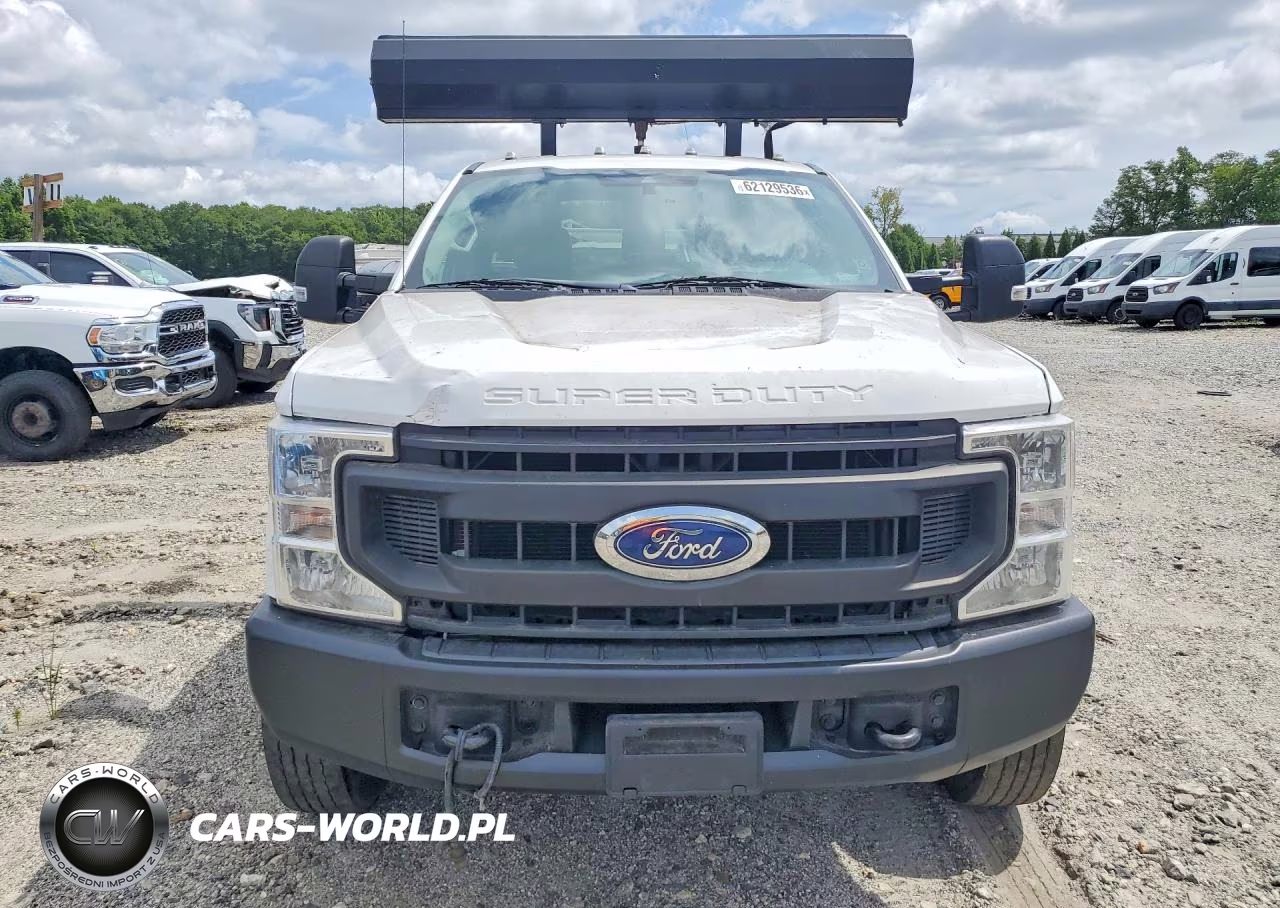 2020 Ford F550 Super Duty VIN:1FDUF5HT5LDA06851 - 5