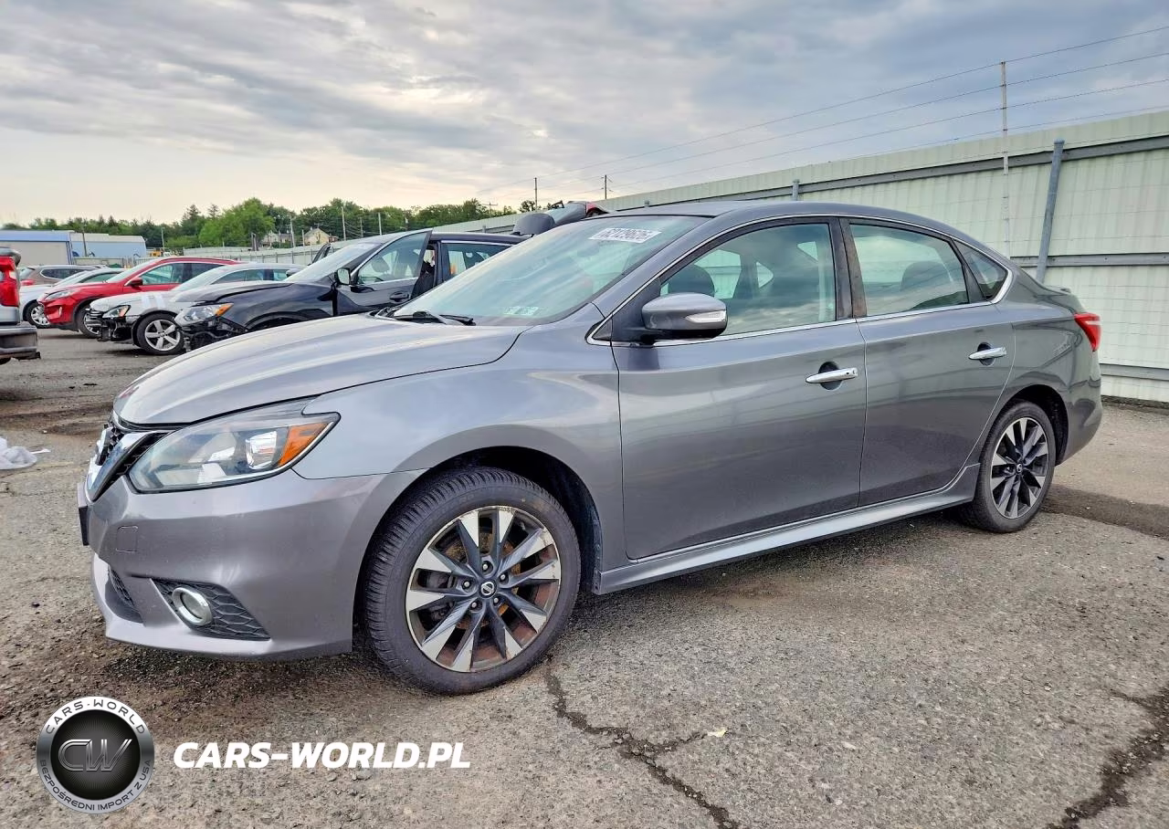 2017 Nissan Sentra Sr – zdjęcie 1 z 12