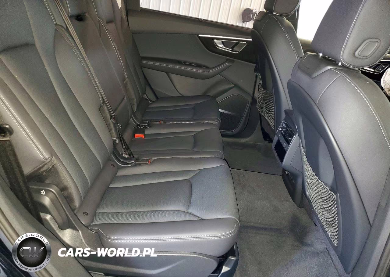 2025 Audi Q7 Premium Plus VIN:WA1LVBF75SD030339 - 11