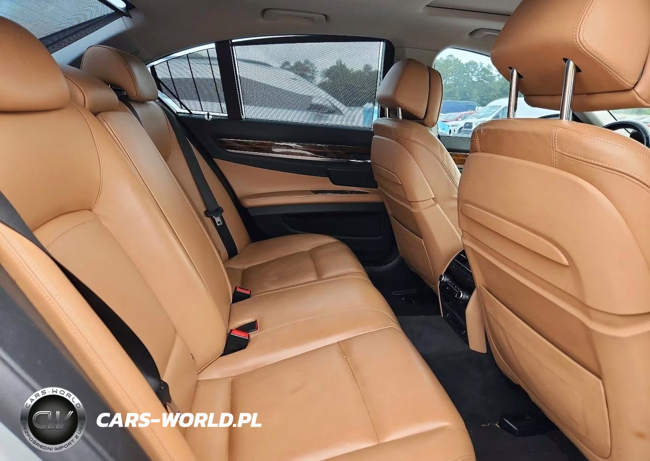 2013 BMW 750 I VIN:WBAYA8C55DD228027 - 10