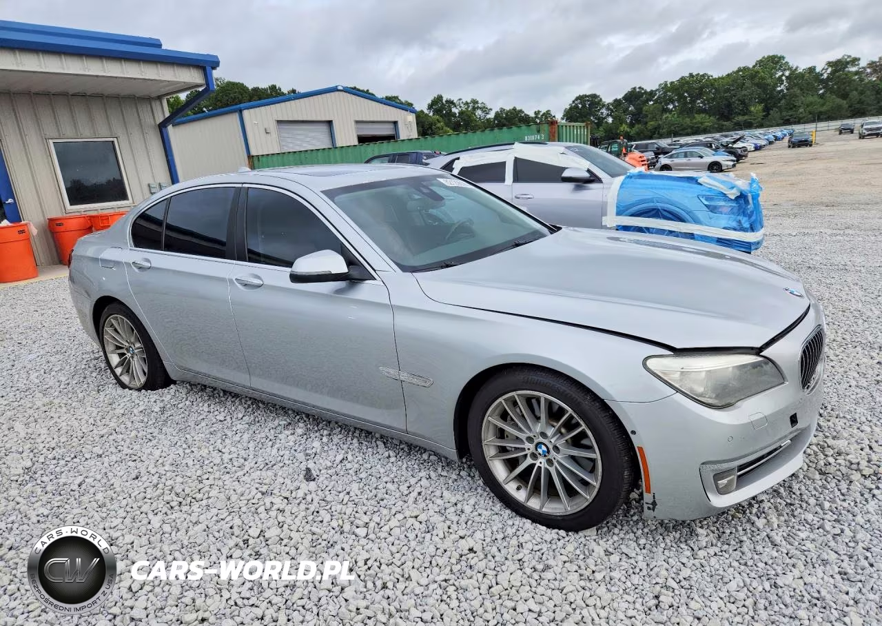2013 BMW 750 I VIN:WBAYA8C55DD228027 - 4