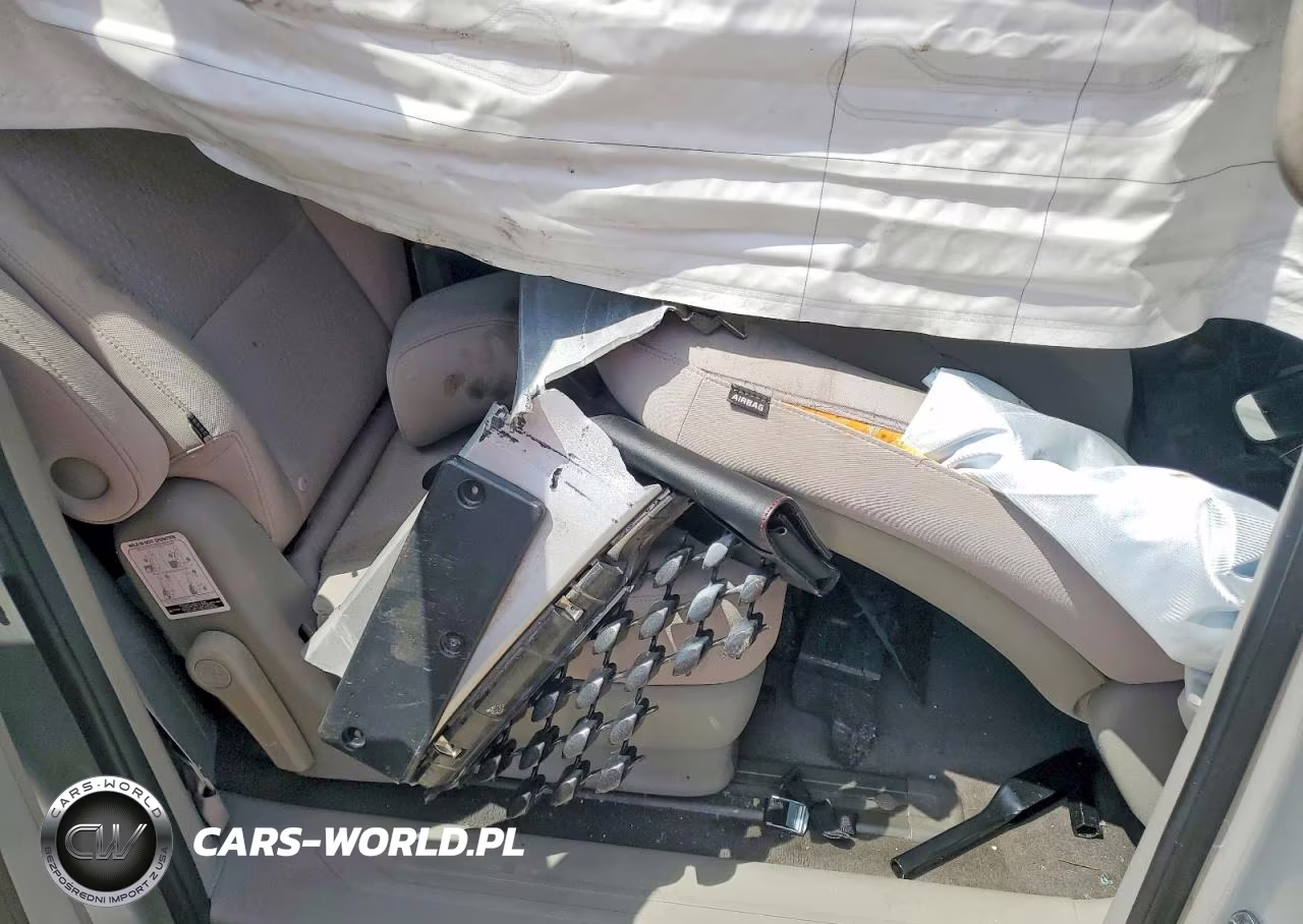 2016 Kia Sedona L VIN:KNDMA5C1XG6102221 - 10