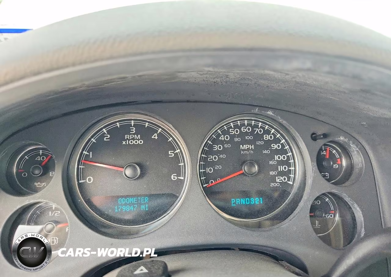 2007 Chevrolet Suburban K1500 VIN:3GNFK16357G105481 - 9