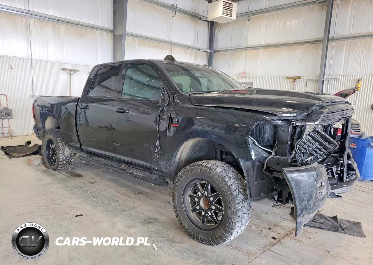 2024 Ram 2500 Laramie VIN:3C6UR5FL6RG141709 - 4