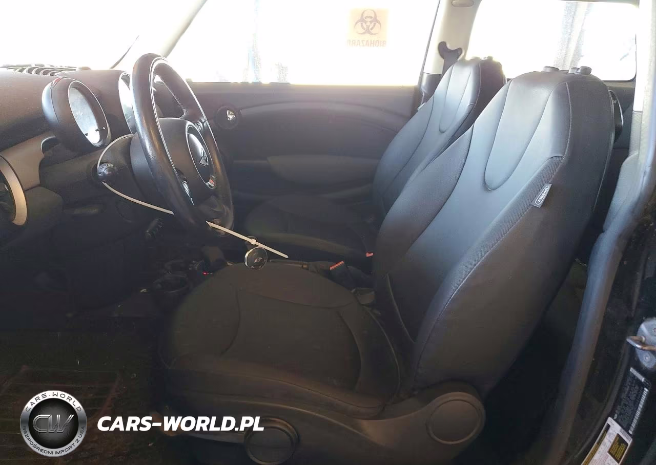 2011 Mini Cooper VIN:WMWSU3C5XBT092979 - 7