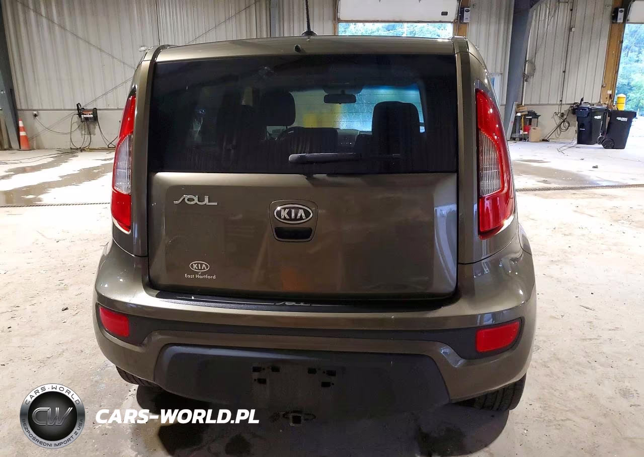 2012 Kia Soul + VIN:KNDJT2A67C7359366 - 6