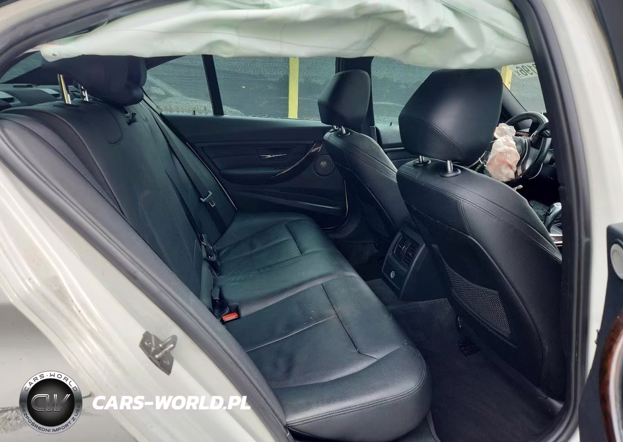 2015 BMW 335 Xi VIN:WBA3B9C53FF588790 - 10