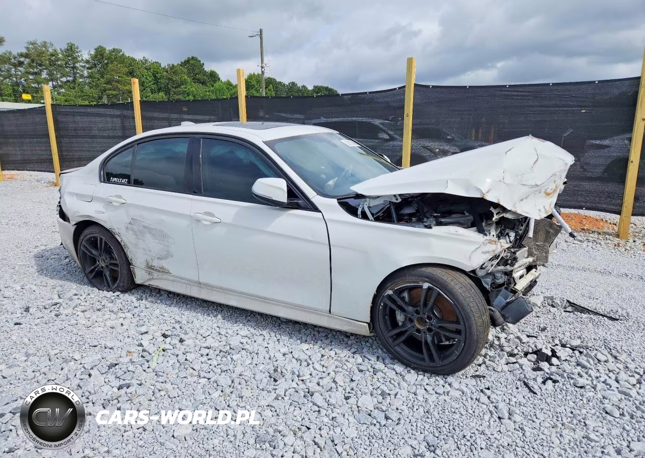 2015 BMW 335 Xi VIN:WBA3B9C53FF588790 - 4