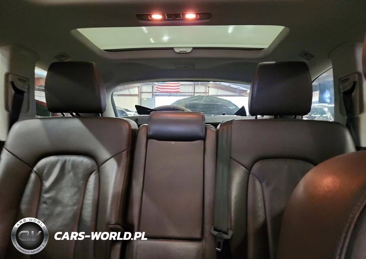 2014 Audi Q7 Premium Plus VIN:WA1LGAFE8ED019424 - 10