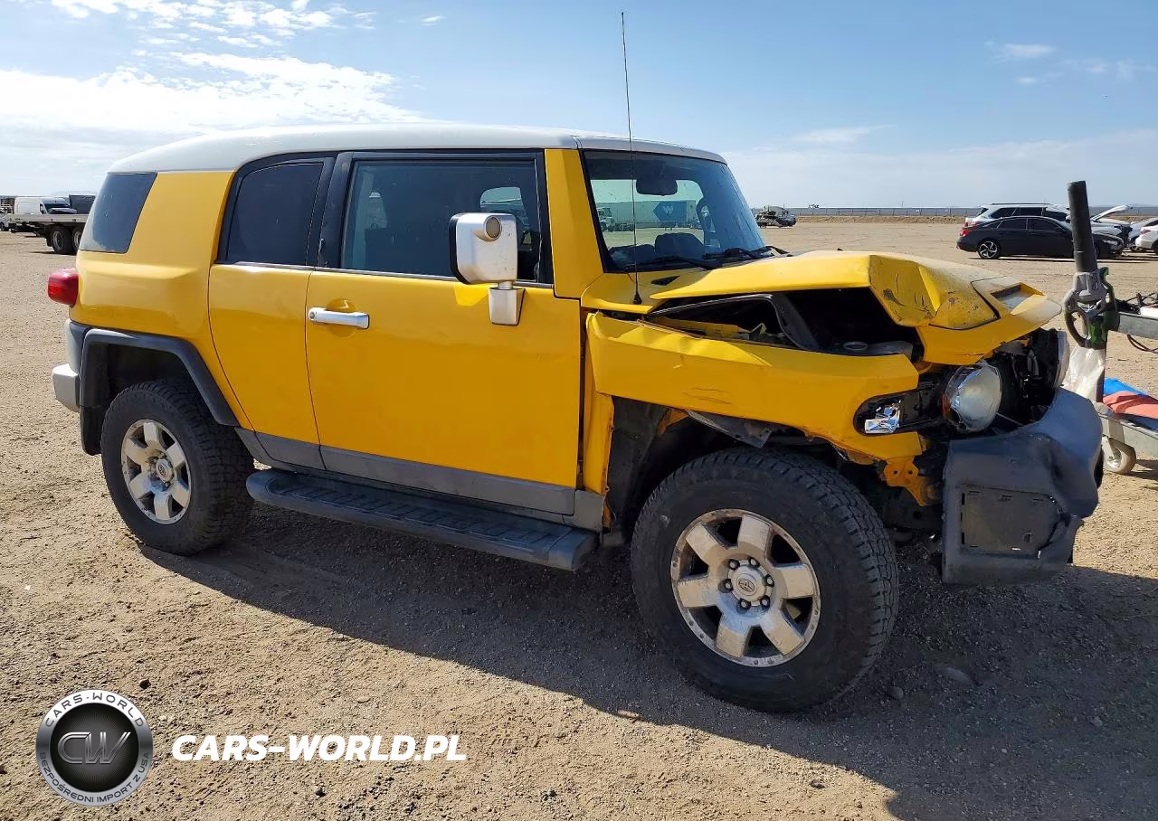 2007 Toyota Fj Cruiser VIN:JTEBU11F270069753 - 4