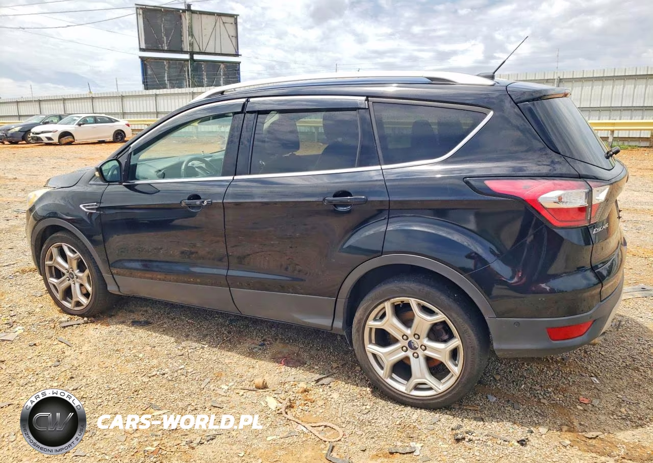 2017 Ford Escape Titanium VIN:1FMCU0J99HUD90949 - 2