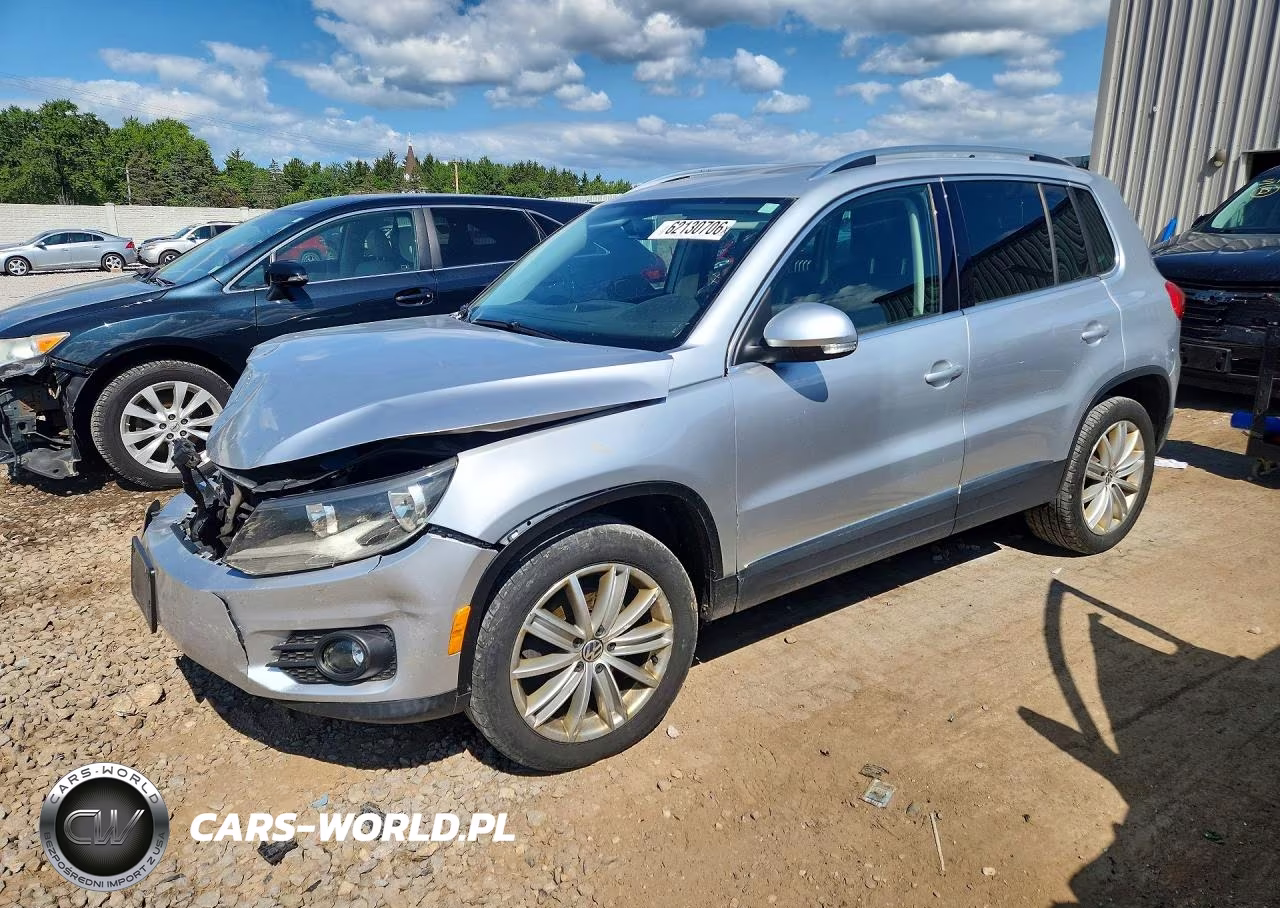2015 Volkswagen Tiguan S – zdjęcie 1 z 13