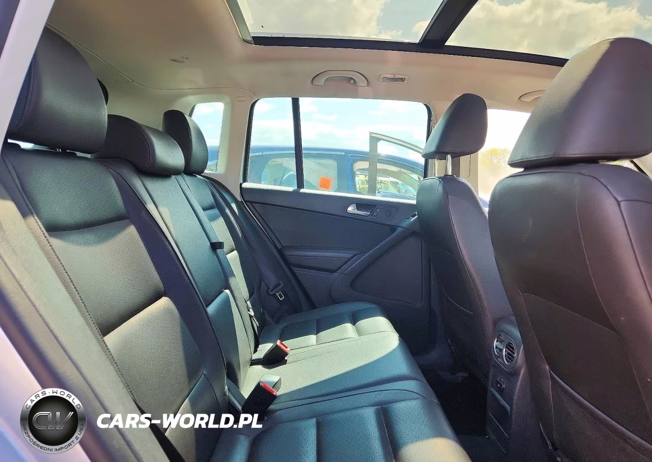 2015 Volkswagen Tiguan S VIN:WVGBV7AX6FW106100 - 11