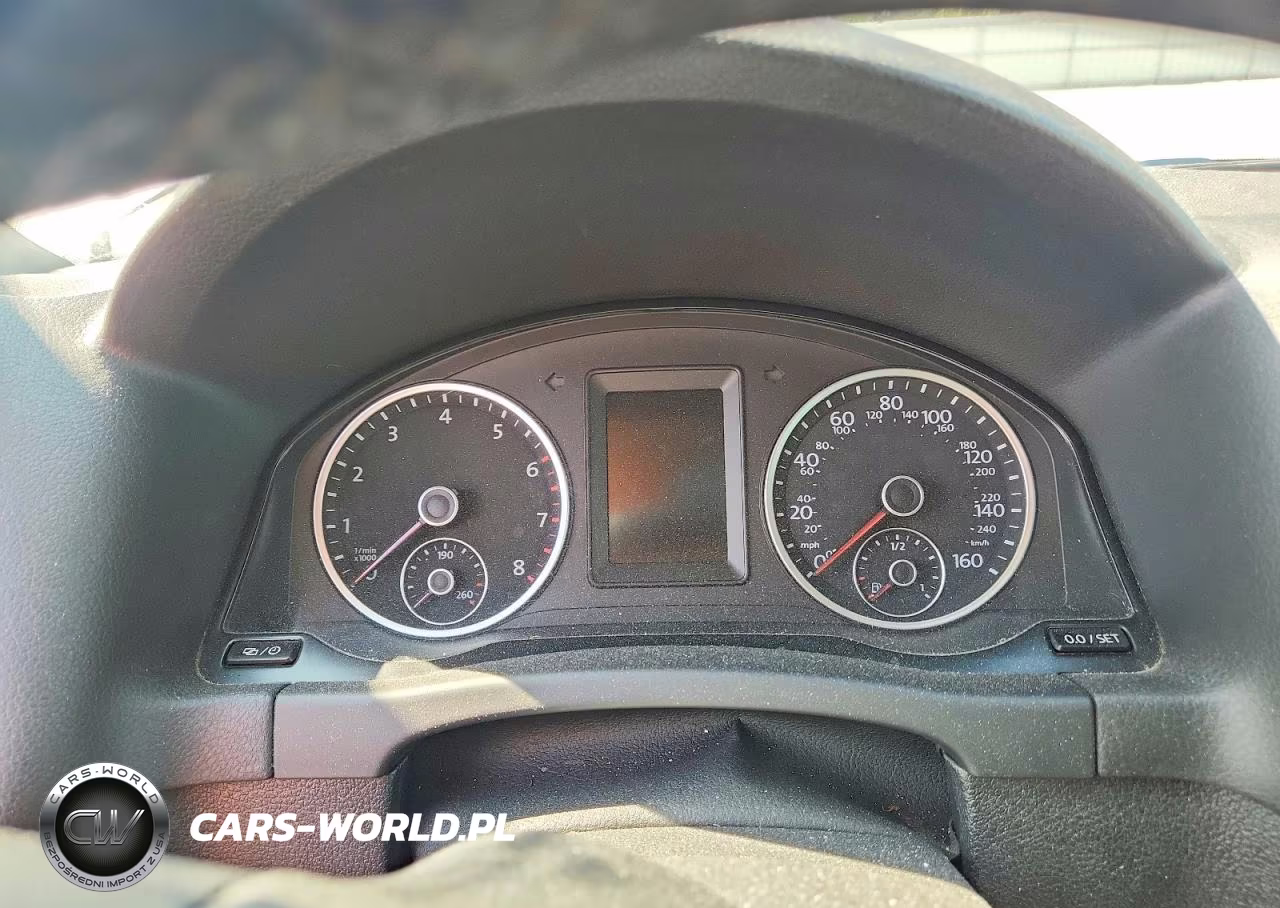 2015 Volkswagen Tiguan S VIN:WVGBV7AX6FW106100 - 9