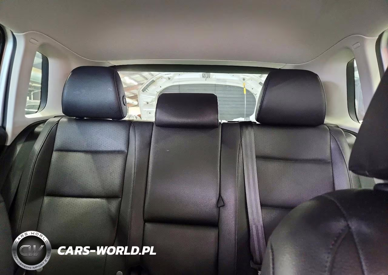 2012 Volkswagen Tiguan S VIN:WVGBV7AX1CW527346 - 10