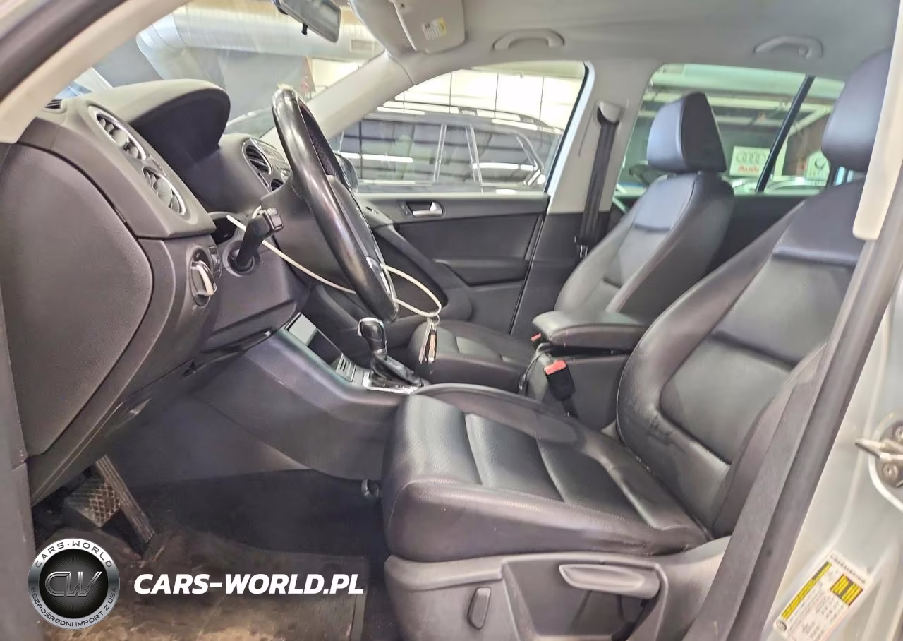 2012 Volkswagen Tiguan S VIN:WVGBV7AX1CW527346 - 7