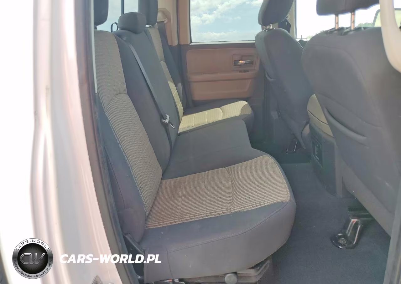 2011 Dodge Ram 1500 VIN:1D7RV1GT4BS608275 - 10