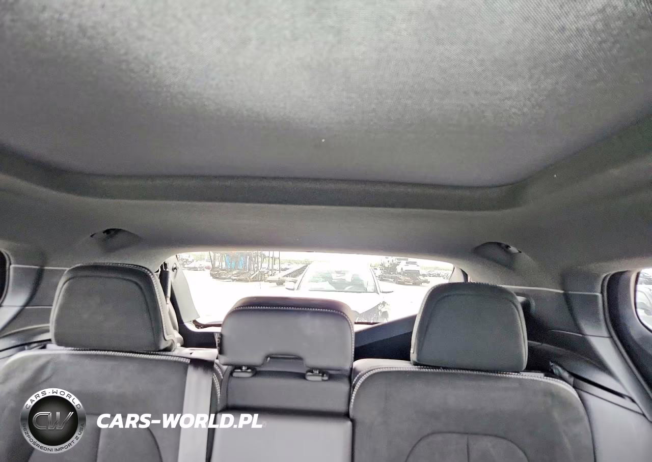 2020 Volvo Xc40 T5 R-Design VIN:YV4162UM7L2217160 - 10
