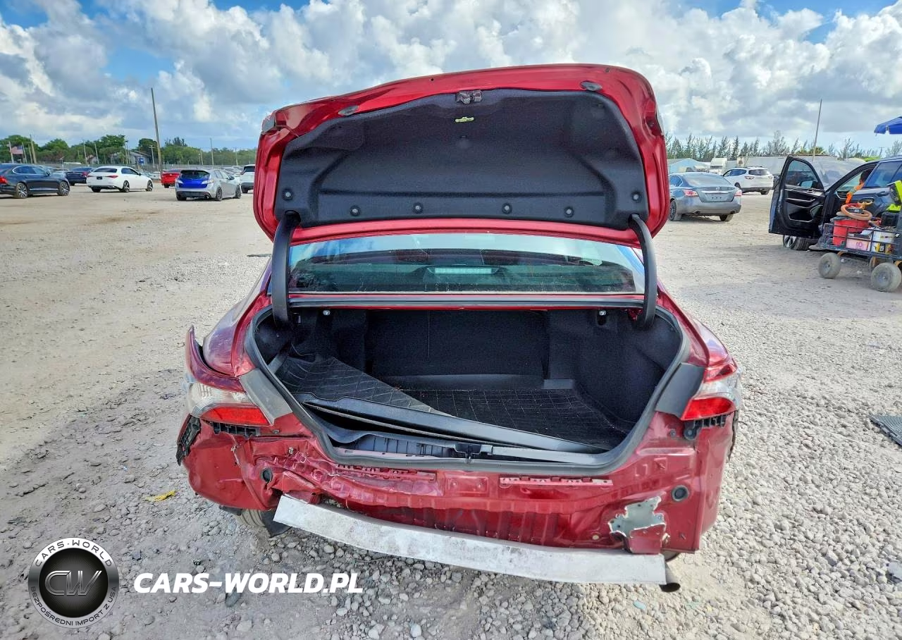 2021 Toyota Camry Le VIN:4T1C11AK1MU446409 - 6