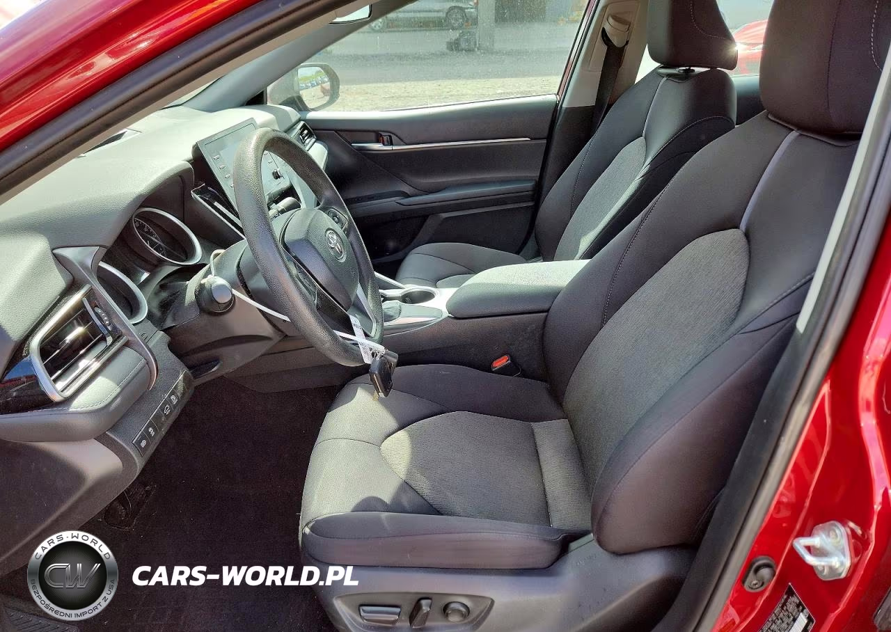 2021 Toyota Camry Le VIN:4T1C11AK1MU446409 - 7