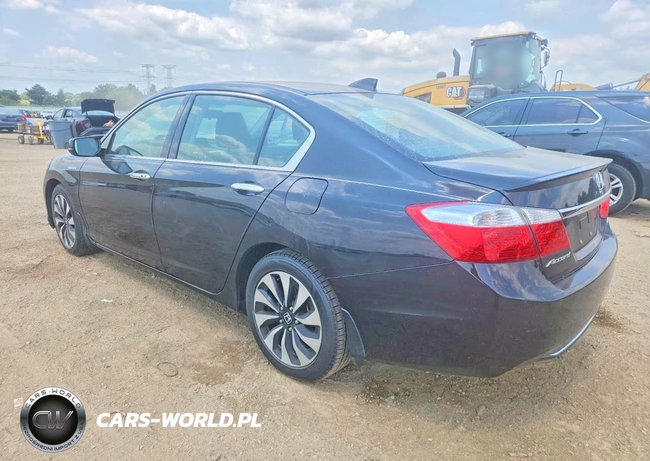 2015 Honda Accord Hybrid VIN:1HGCR6F32FA002618 - 2