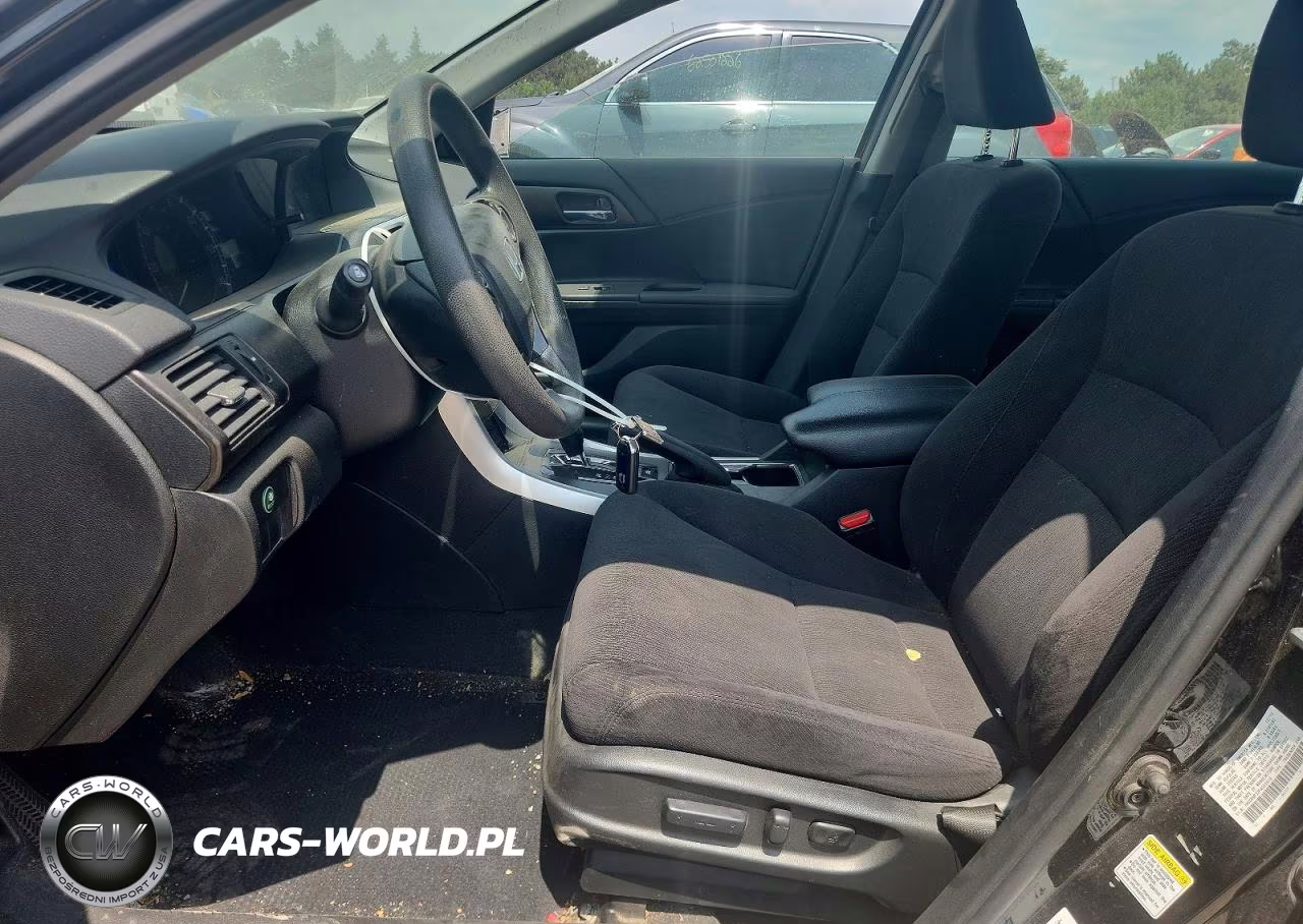 2015 Honda Accord Hybrid VIN:1HGCR6F32FA002618 - 7