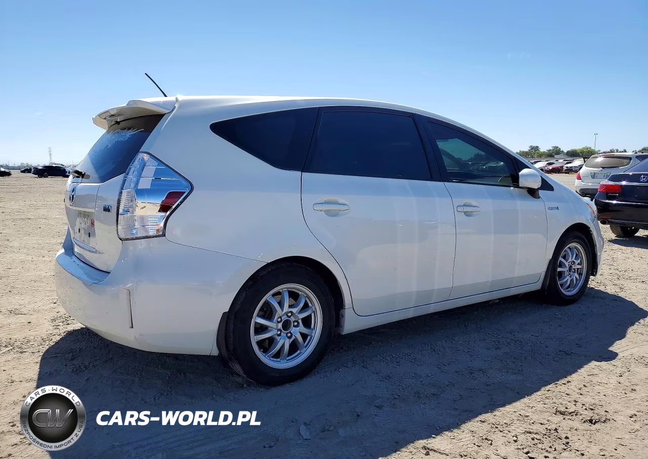 2013 Toyota Prius V Three VIN:JTDZN3EU4D3223314 - 3