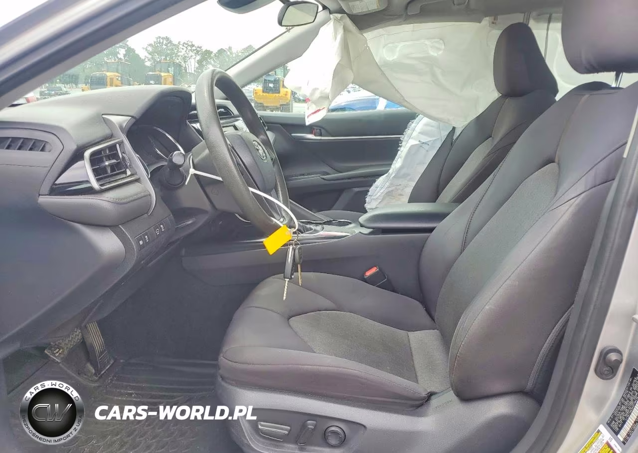 2019 Toyota Camry Le VIN:4T1B11HK5KU778416 - 7