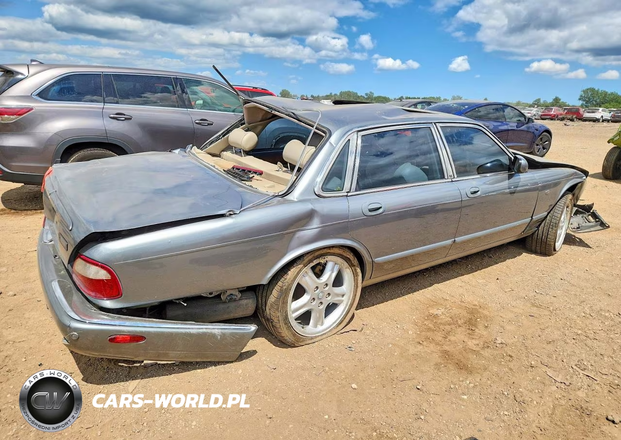 2002 Jaguar Xj Sport VIN:SAJDA12C32LF43893 - 3