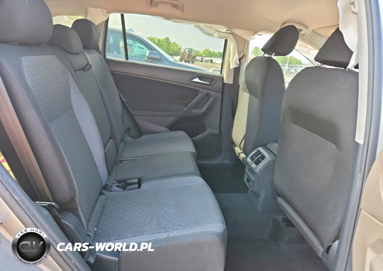 2020 Volkswagen Tiguan S VIN:3VV0B7AX2LM075414 - 11
