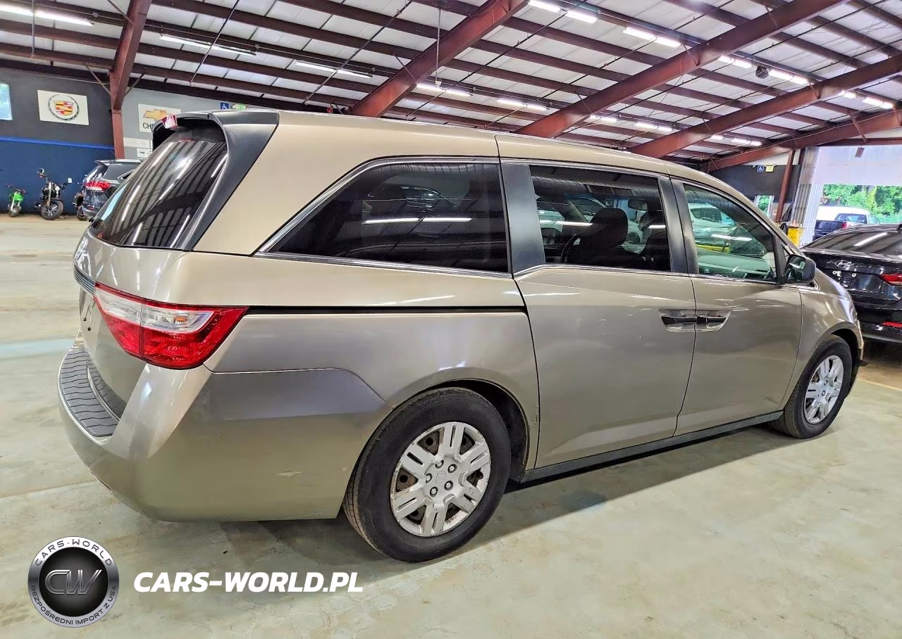 2012 Honda Odyssey Lx VIN:5FNRL5H28CB072717 - 3