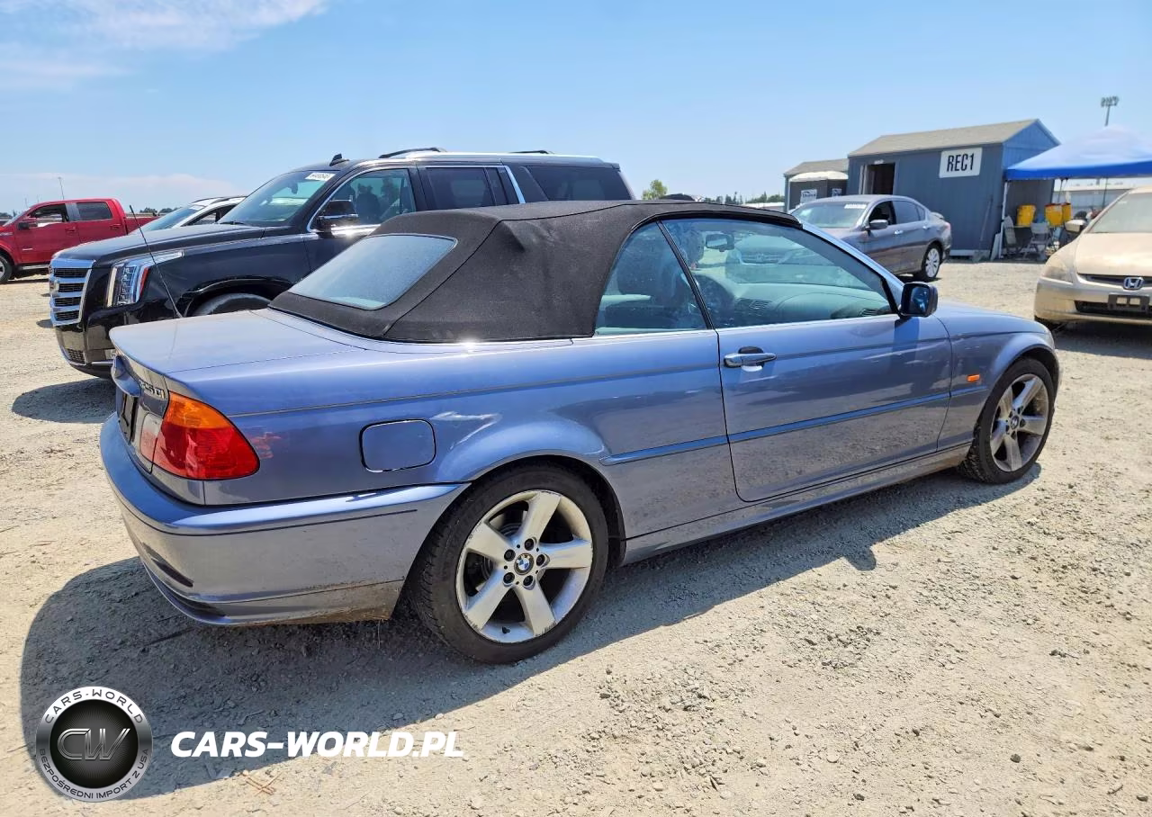 2002 BMW 325 Ci VIN:WBABS33472JY42427 - 3