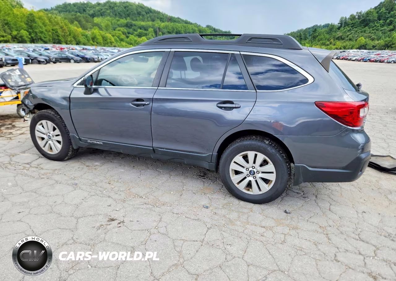 2018 Subaru Outback 2.5I VIN:4S4BSAAC9J3357108 - 2