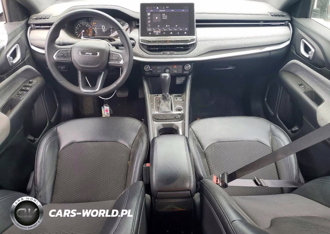 2024 Jeep Compass Latitude VIN:3C4NJDBN9RT603421 - 8