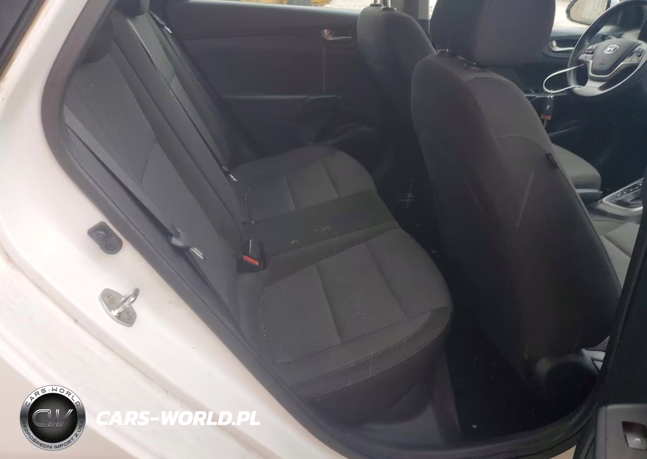 2020 Hyundai Accent Se VIN:3KPC24A64LE104083 - 10