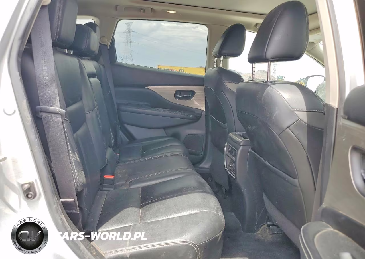 2018 Nissan Murano Platinum VIN:5N1AZ2MG3JN198649 - 11