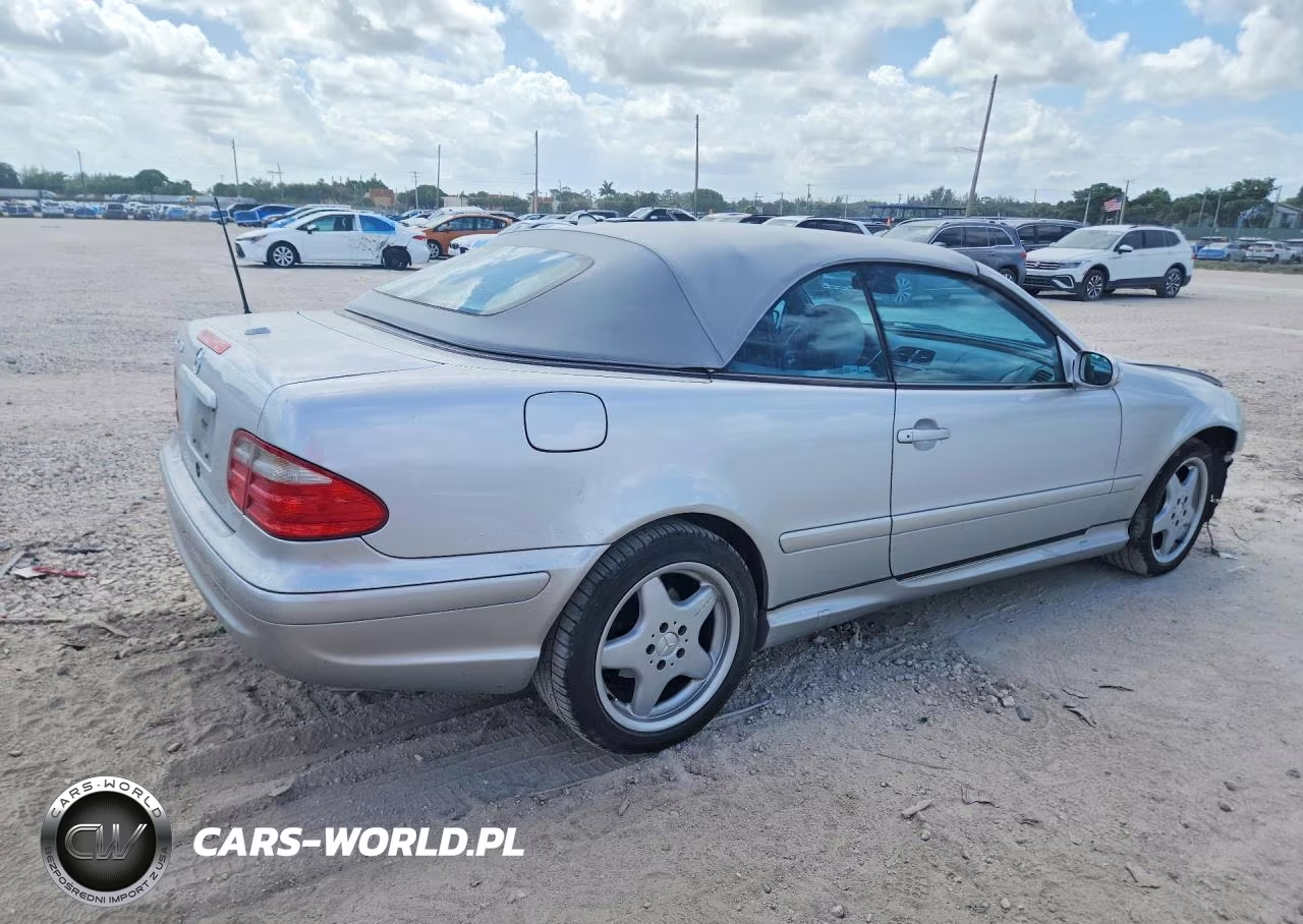 2000 Mercedes-Benz Clk 430 VIN:WDBLK70G1YT031621 - 3