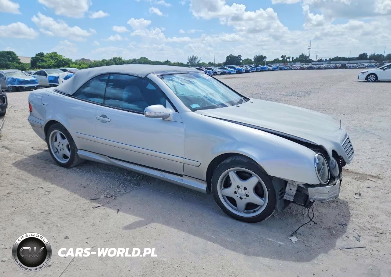 2000 Mercedes-Benz Clk 430 VIN:WDBLK70G1YT031621 - 4