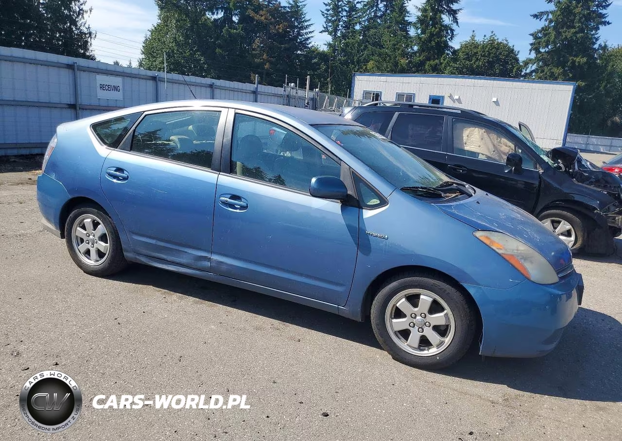 2008 Toyota Prius Base VIN:JTDKB20U987812921 - 4