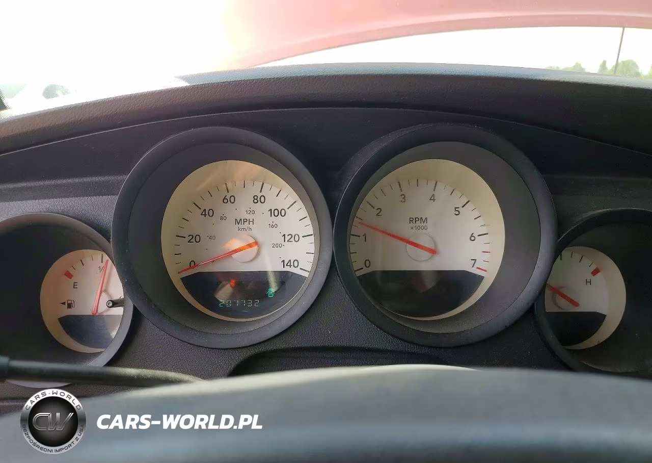 2007 Dodge Charger Se VIN:2B3KA43G07H749331 - 9