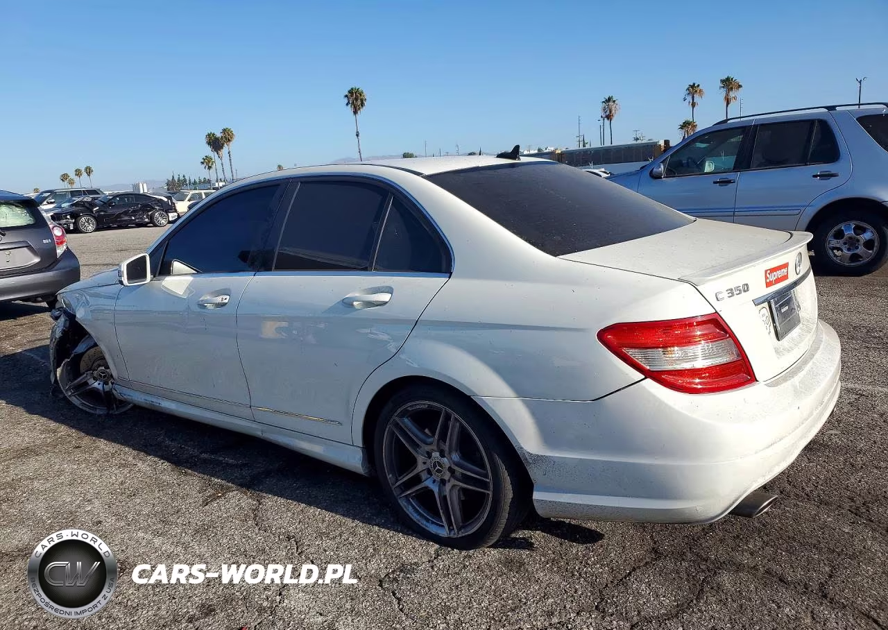 2011 Mercedes-Benz C 350 VIN:WDDGF5GB6BR136820 - 2