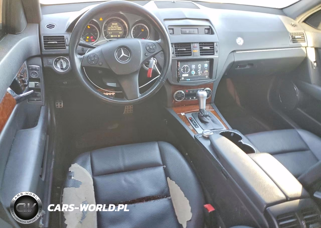 2011 Mercedes-Benz C 350 VIN:WDDGF5GB6BR136820 - 8
