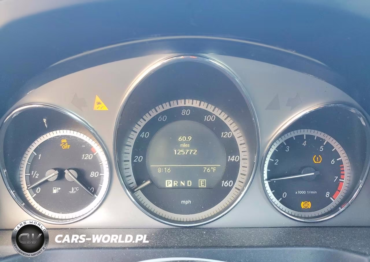 2011 Mercedes-Benz C 350 VIN:WDDGF5GB6BR136820 - 9